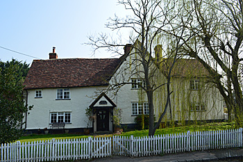 Upton End Old Farm April 2015